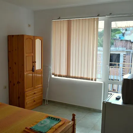 Guest house Guest House *
